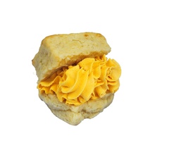 カインドリー婦人のキッチン 「かぼちゃのスコーンホイップサンド」(650円) 