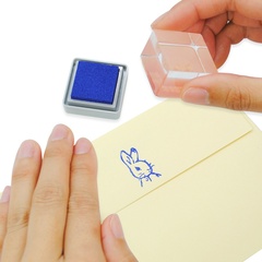 スタンプの持ち手部分はクリア素材。集めたくなるかわいさ