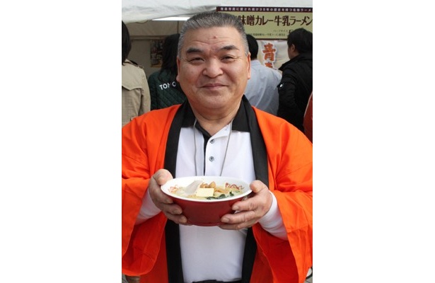 「青森味噌カレー牛乳ラーメン普及会」の大西さん
