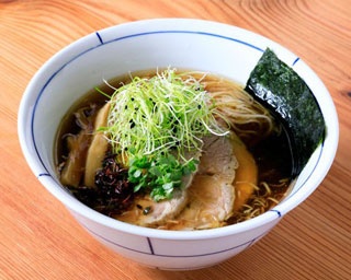 昔ながらのラーメンが進化！関西風「中華そば」の新店4選