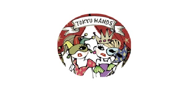 オリジナルミラーなどオリジナリティ溢れるグッズが揃う