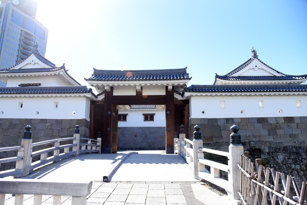 駿府城公園の入り口