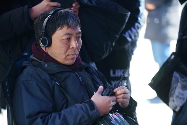 “Jホラーの父”映画監督、小説家の鶴田法男