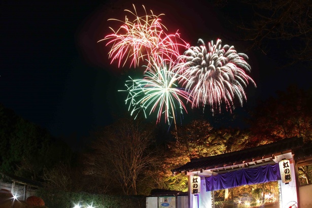 花火開催日限定の特別チケットが設定されている