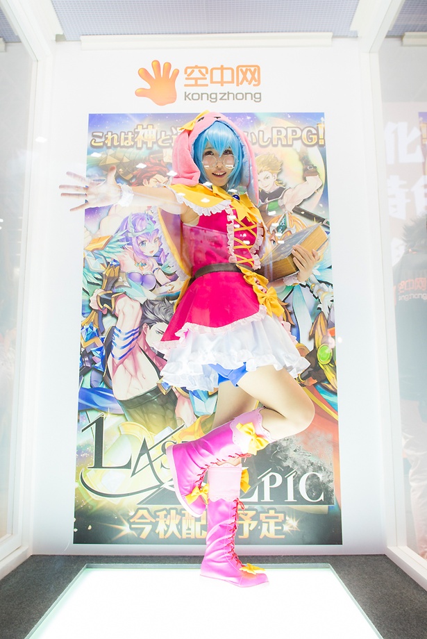 KONGZHONGブースの公式コスプレイヤー