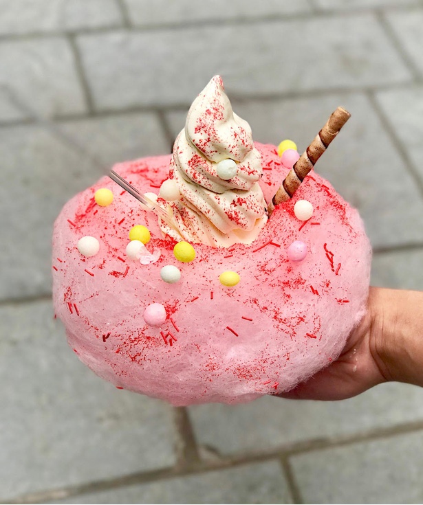 「PHOTOGENIC SWEETS FESTA」Anywhere Doorのコットンキャンディアイス