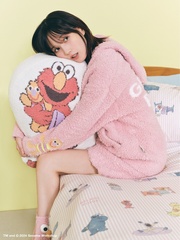 「ダイカットクッション」(1万2540円) 
