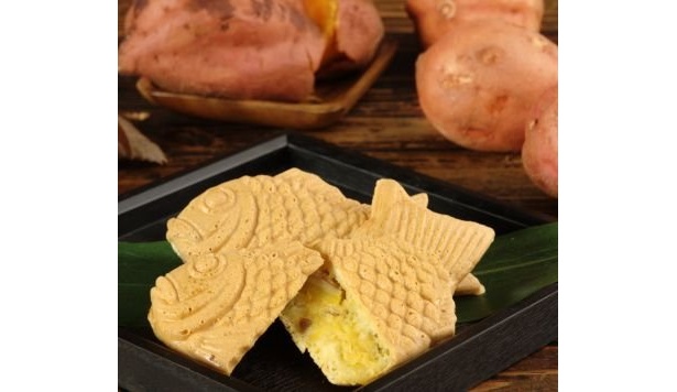 ｢厚焼き鯛焼き(大栗入り)｣(250円)
