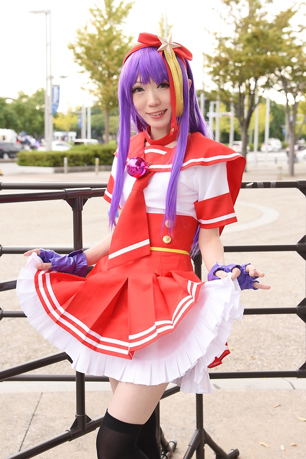 「ザ・キング・オブ・ファイターズ」シリーズの麻宮アテナに扮する爽乙さん