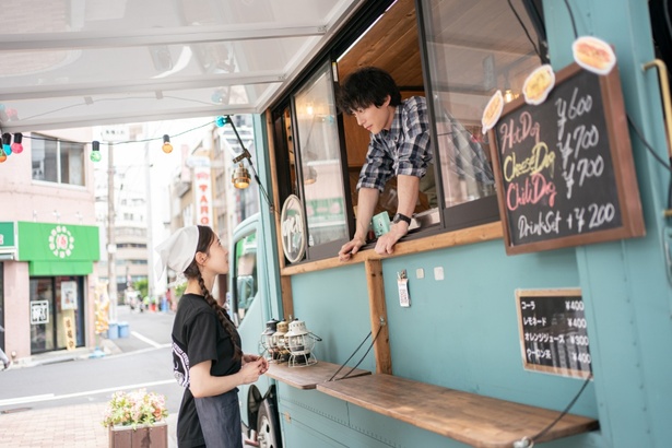 当初はコンビニの設定だったというキッチンカー