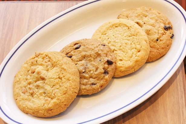 売場で販売される「アメリカンクッキー」(4枚税抜399円)。しっとりとした食感と、リッチな味わいが魅力