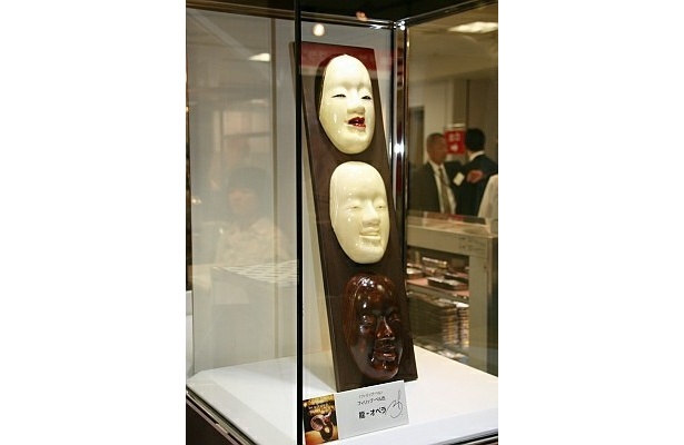 フィリップ・ベル氏の作るチョコレートのオブジェ。まるで美術品のよう