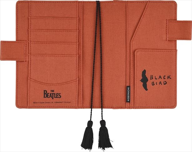 BLACKBIRDの内側