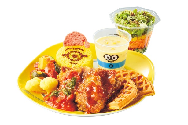「クリスマス・ミニオン・ワッフルチキンプレート」(2200円)。トマトとジェノバソースがかかったチキンがメイン