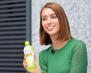 滝沢カレンがミュージカルに!? 軽快なダンスを披露