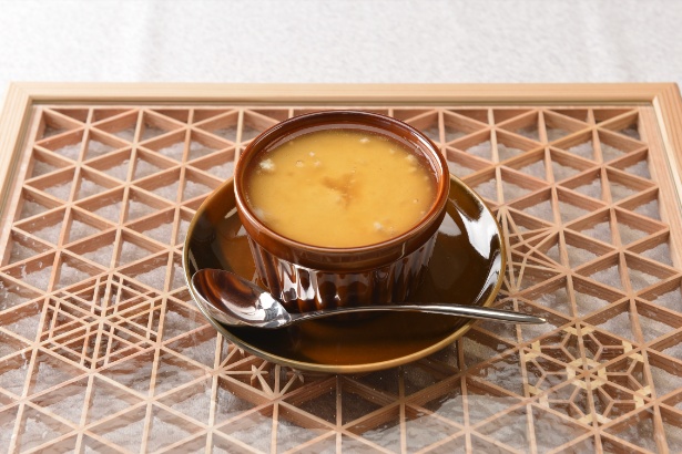 フォアグラと豆腐の温かい前菜