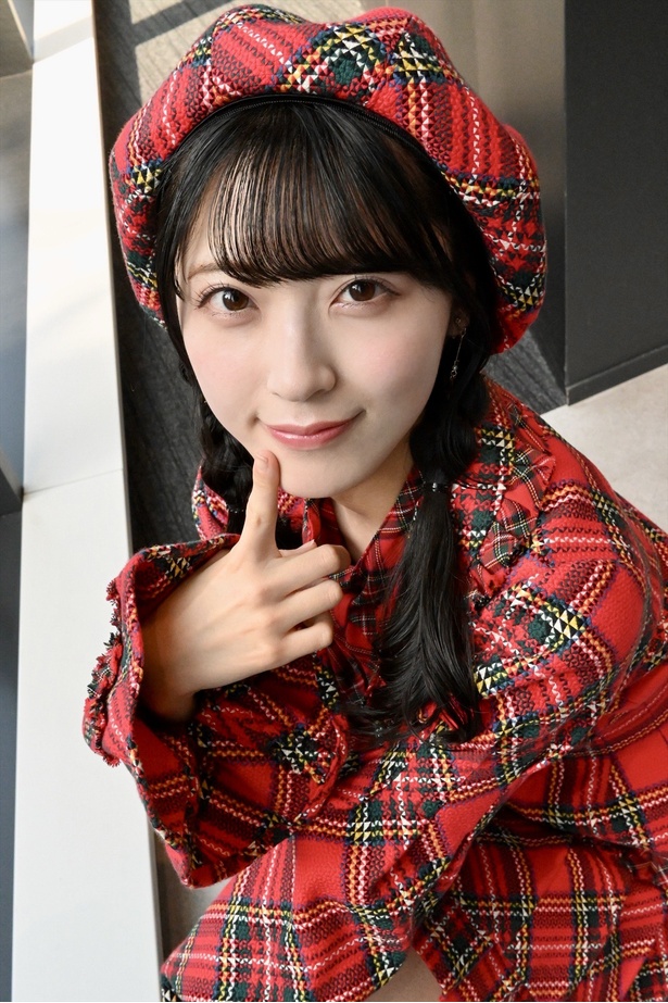 「私はあづちゃんと一緒に2人でWinkさんの『淋しい熱帯魚』をカバーさせていただきました」佐藤綺星さん