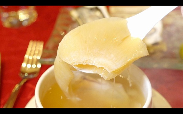 中国マフィアが食す贅沢な中華料理も紹介