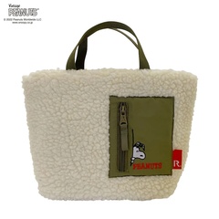 「デリ ボアトート(アイボリー)」(4620円)