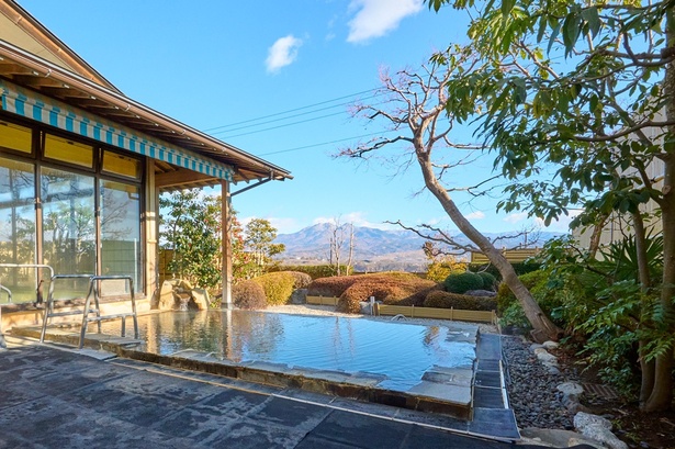 韮崎市で湯めぐり！泉質が異なる3つの日帰り温泉が楽しめる