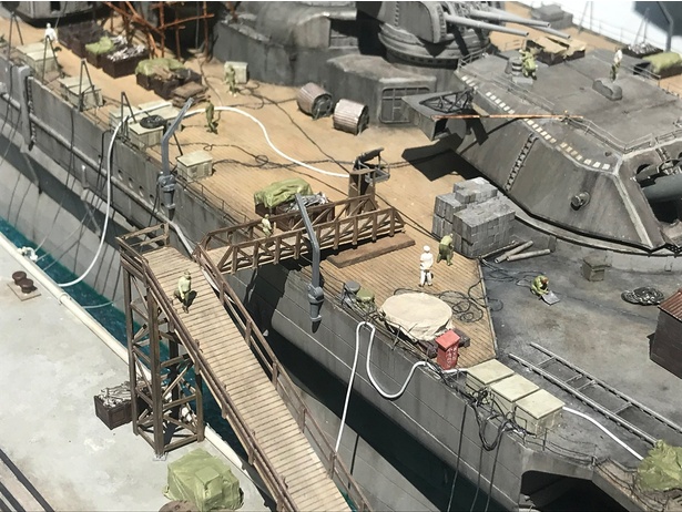 艤装中の戦艦大和／モデラー・あにさん