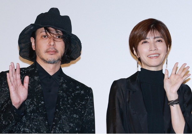 オダギリジョー、内田有紀(写真左から)
