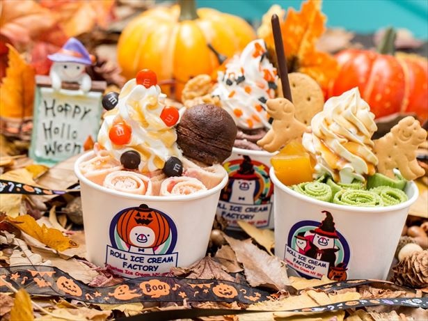 世界中で大ブームのロールアイスクリームの日本初専門店「ROLL ICE CREAM FACTORY」