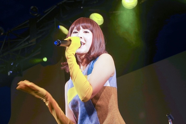 昔よりライブのトークも定評のあるバニラビーンズ