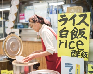 贅沢すぎる海鮮丼！　釧路で「勝手丼」を作ってみた
