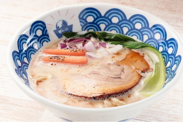 「ぜんコク麺コク」の「鶏白湯らぁ麺」(750円)