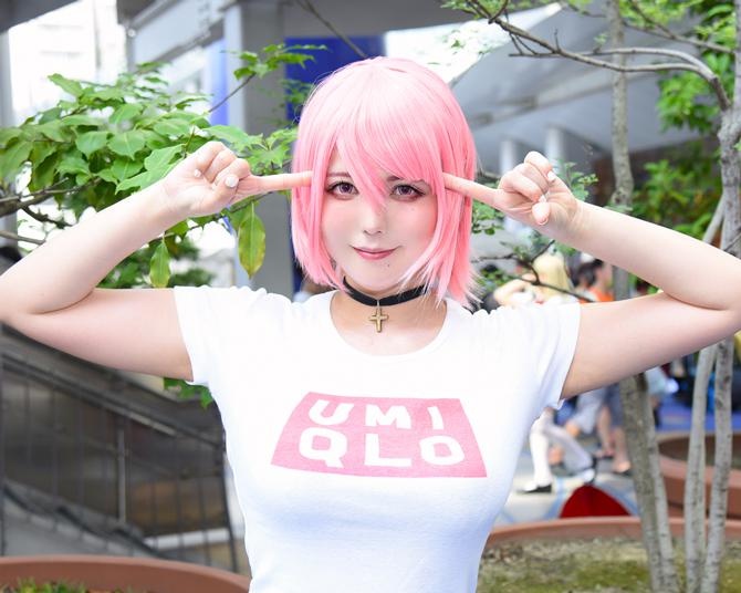 「“デカ女”感にこだわりました」コスプレイヤー・九条ねぎ、186センチの高身長で「GIGANT」パピコを再現