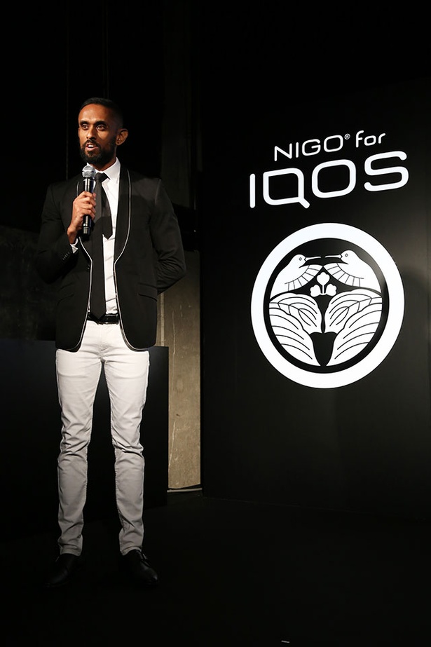 「NIGO(R) for IQOS」実現の喜びを語るタヌージャ・スリアラチ氏