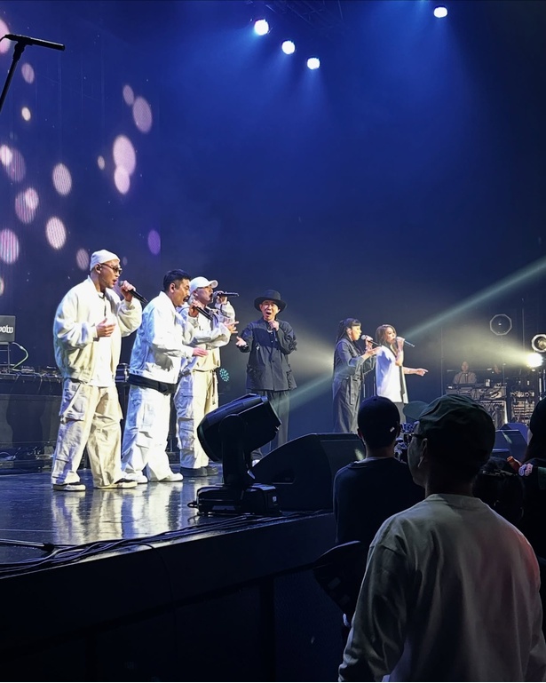 アンコールではFull Of Harmony、AI、DOUBLEが登場