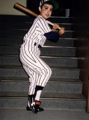 画家・イラストレーター・ジャズ歌手・女優など、ジャンルを越えて活躍するアーティスト・水森亜土さん