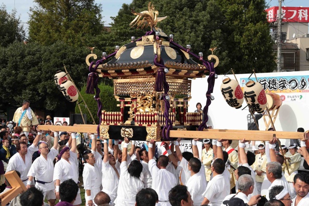 神輿やハロウィン仮装パレードなど秋イベントいっぱい 市川市で市民みんなのおまつりを開催 ウォーカープラス