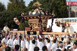 神輿やハロウィン仮装パレードなど秋イベントいっぱい！ 市川市で市民みんなのおまつりを開催!