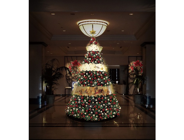 名古屋マリオットアソシアホテルに設置されるクリスマスツリー