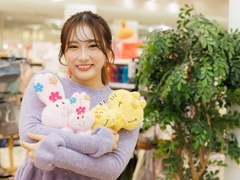 大人気の「うさぎS」「みーたんS」(各2970円)のぬいぐるみも手に入る！