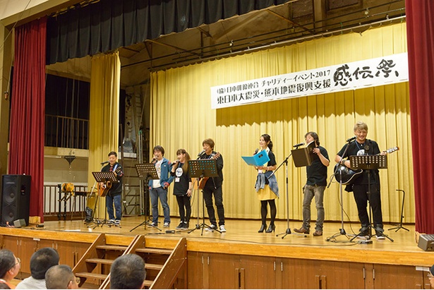 トークション後は、声援団のオリジナル曲「君に送る応援歌」を披露