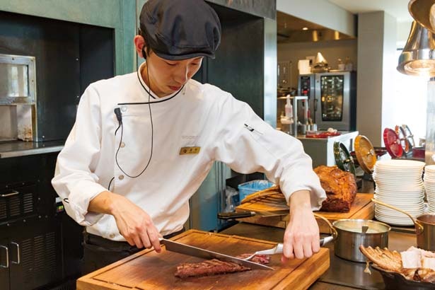 肉料理は、シンプルな味付けで旨味を際立てる/神戸ポートピアホテル