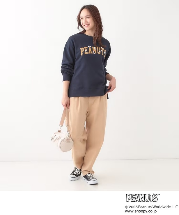 ネイビー