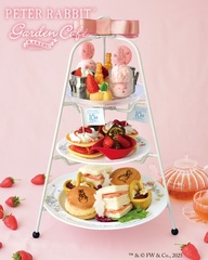 「ストロベリーアフタヌーンティー ～オリジナル限定プレート付き～」(4950円)※画像は2名分