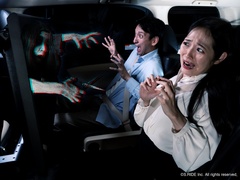 「Immersive mobility」車内に乗り込むと、視覚・聴覚を刺激する没入型ホラーコンテンツを楽しめる