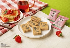 ストロベリーパンケーキ風は季節限定。単品販売はなく、詰め合わせで楽しめる味だ