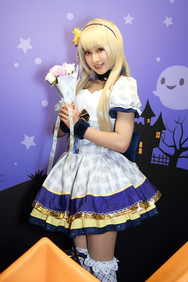「ラブライブ！」の南ことりに扮する まよさん