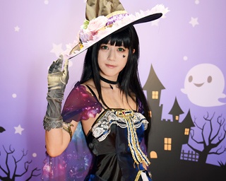 美人コスプレイヤー競演！ハロウィンシーズンのサンリオピューロランドに「ラブライブ！サンシャイン!!」ヒロインたちが大集合