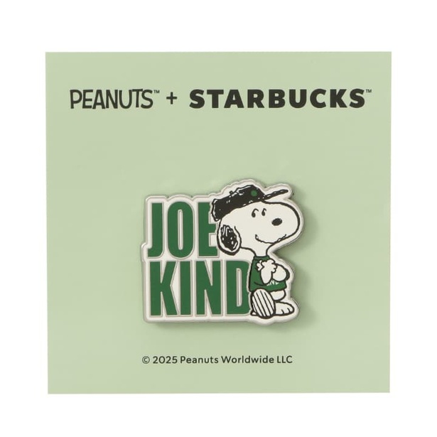 「PEANUTS ピンバッジ グリーン」(1200円)