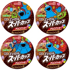 クッキーモンスターがパッケージに大きく描かれているチョコクッキー味