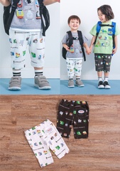 「6分丈パンツ」(各2530円)
