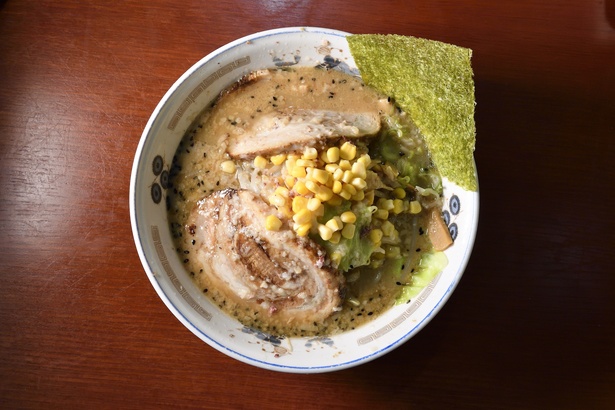 ＋150円で「背脂こってり」(背脂の追加)も可能